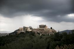 Na zahodu Grčije močno neurje povzroča težave