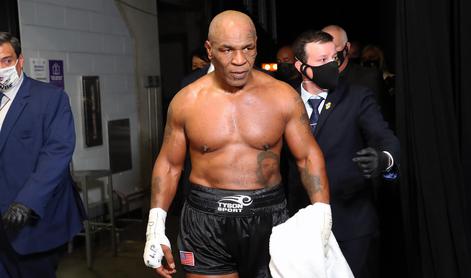 Mike Tyson zaradi težav z zdravjem prestavil vrnitev v ring