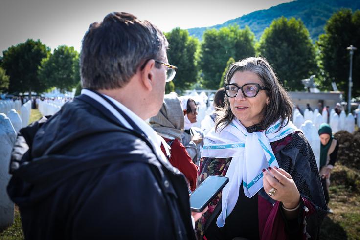 Francesca Albanse, ki je bila v zadnjih dneh v središču pozornosti svetovne javnosti, je v pogovoru za Siol.net dejala, da do letošnje obletnice ni imela poguma priti v Potočare in da se kljub sankcijam počuti še močnejšo prav zaradi vprašanja Palestine. | Foto: Ana Kovač