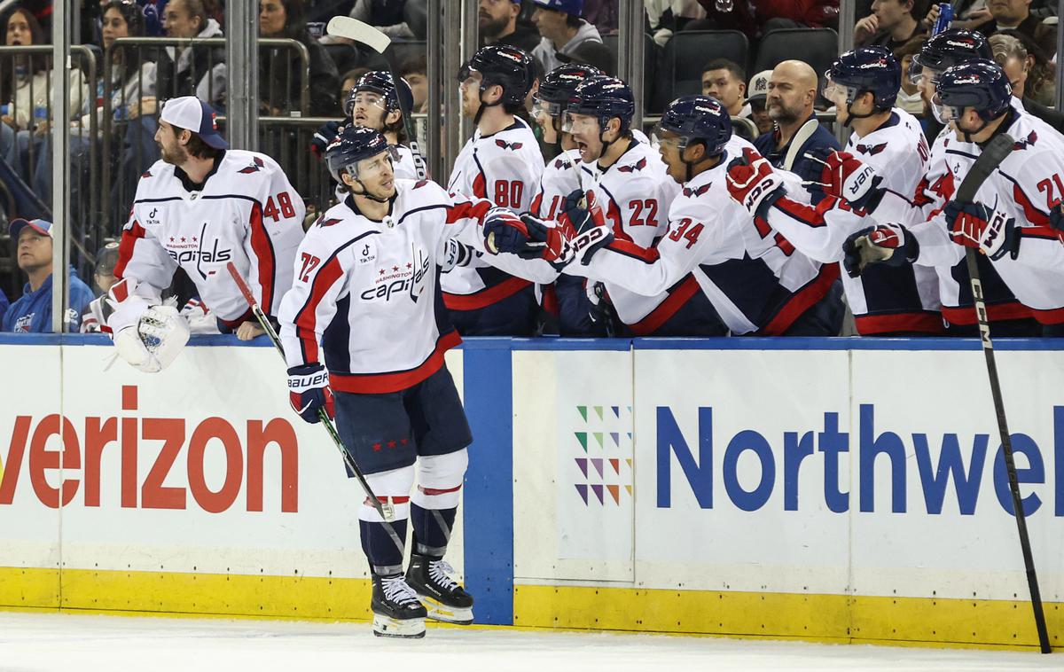 Anthony Beauvillier Washington Capitals | Beauvillier, ki nosi dres svoje šeste ekipe v ligi NHL, je domačega vratarja Jonathana Quicka premagal 6:13 minute pred koncem srednje tretjine. | Foto Reuters