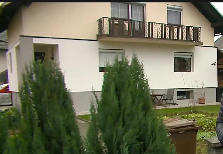 Hiša 60-letnice, ki se še bori za življenje. | Foto: Planet TV
