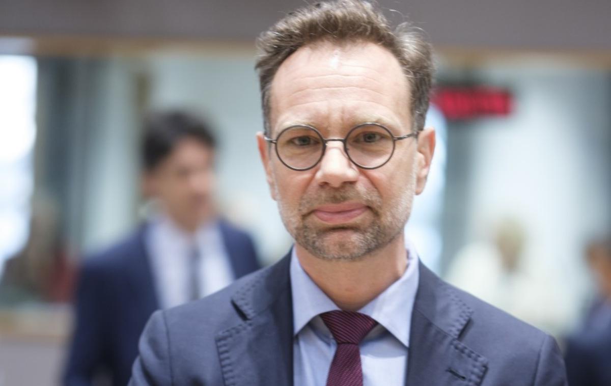 Uroš Vajgl | "Za Slovenijo in EU v celoti je zlasti pomembno to, da bo v okviru tako imenovanih posvetovanj predsedstva obravnavan odziv na sintezno poročilo, ki ugotavlja vrzel do pariškega cilja omejitve globalnih temperatur na 1,5 stopinje Celzija," je dejal Vajgl. | Foto STA