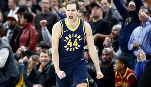 Indiana se je poigrala z lanskimi prvaki, Rakete ugnale Portland