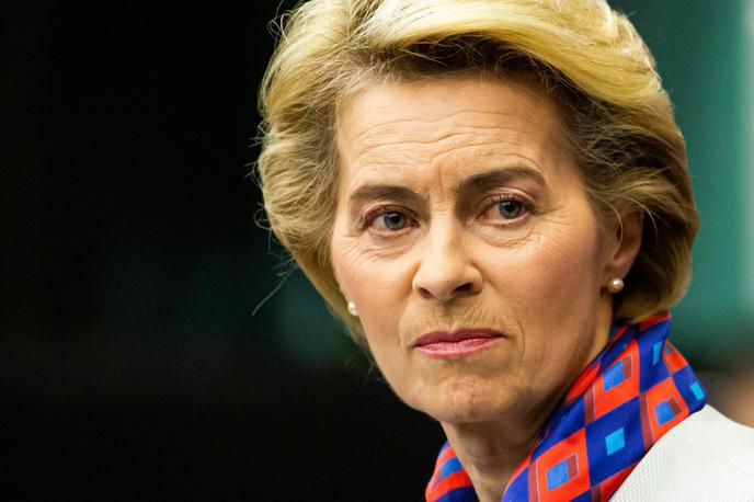 Ursula von der Leyen | Predsednica Evropske komisije Ursula von der Leyen je zatrdila, da bo EU pripravljena na "trda pogajanja, kjer bo to potrebno, in bo našla rešitve, kjer bo to mogoče". Pri tem moramo biti "odprti in pragmatični" glede tega, kako to doseči, je dodala. | Foto Guliverimage