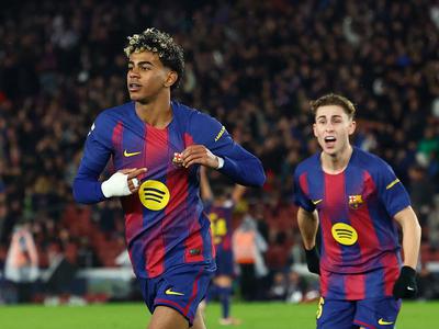 V Barceloni opozorilo pred visokim tveganjem, obeta se angleška invazija