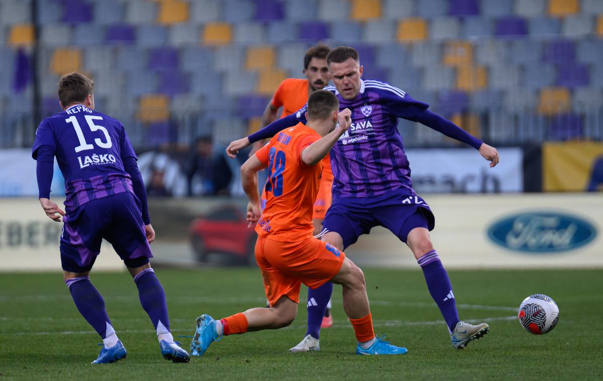 Maribor - Celje | V Ljudskem vrtu je napeto. | Foto Sebastijan Andrejek Bukovec