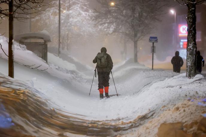 Kristiansand, Norveška | V norveškem mestu Kristiansand se zaprli šole in ustavili javni promet. | Foto Reuters