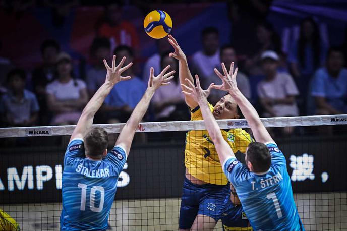 liga narodov, slovenska odbojkarska reprezentanca : Brazilija | Slovenski odbojkarji so v boju za bron lige narodov izgubili z Brazilci. | Foto VolleyballWorld