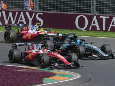 V živo: Leclerc, Russell in Hamilton se prehitevajo za vodstvo