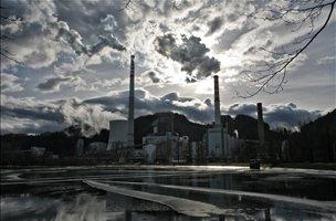 V Sloveniji v prvih osmih mesecih večja poraba elektrike