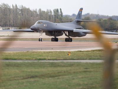 ZDA iz britanskega vojaškega oporišča Fairford umaknile bombnike