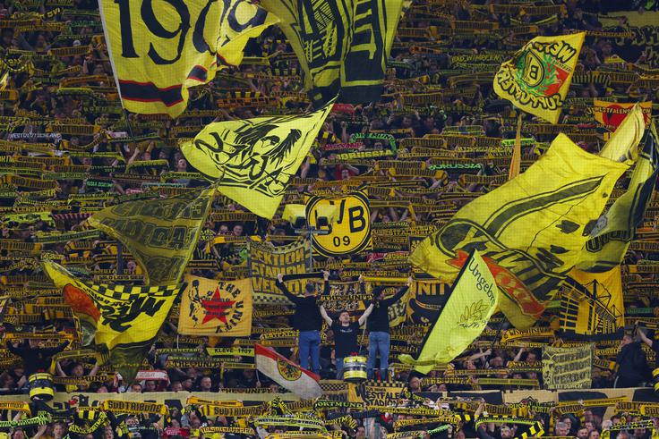 V Dortmundu bo v nedeljo slovesno, saj bo Borussia odigrala jubilejno tisočo domačo tekmo v bundesligi. | Foto: Reuters