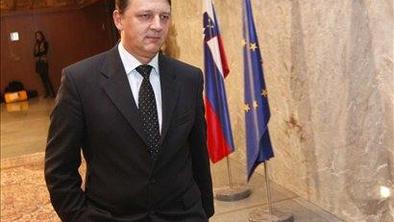 Zoper Antona Ropa že pred meseci vložena kazenska ovadba v zvezi s Sovo