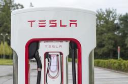 Zakaj Slovenci najbolj zaupajo Tesli Motors in Andreju Pečjaku?