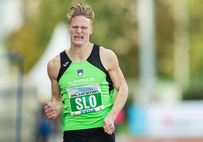 Slovenski rekorder v teku na 400 metrov Luka Janežič je tokrat tekel na 300 metrov. | Foto: Vid Ponikvar