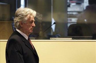 Karadžić je potrdil, da se bo branil sam