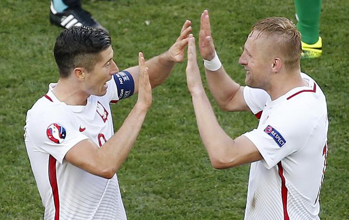 Poljska zmaguje, čeprav njen z naskokom najboljši strelec Robert Lewandowski sploh še ni zadel. | Foto: 