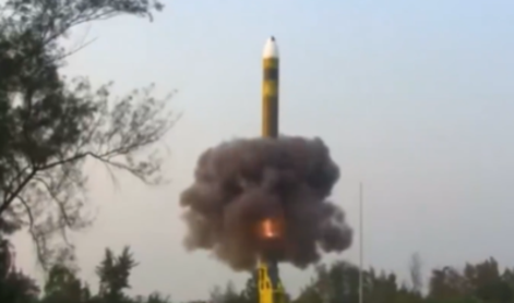 Indija testirala raketo, ki lahko doseže Kitajsko #video