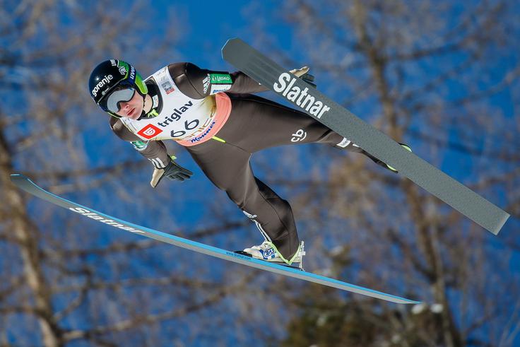 Napredovati bo moral tudi na navadnih skakalnicah. | Foto: Žiga Zupan/Sportida