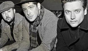 Augustines – Augustines