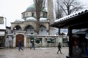 Islamska skupnost BiH izključila imama, kritičnega do džihadistov