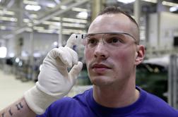 Volkswagen v Wolfsburgu golfa, tiguana in tourana že izdeluje z očali 3D