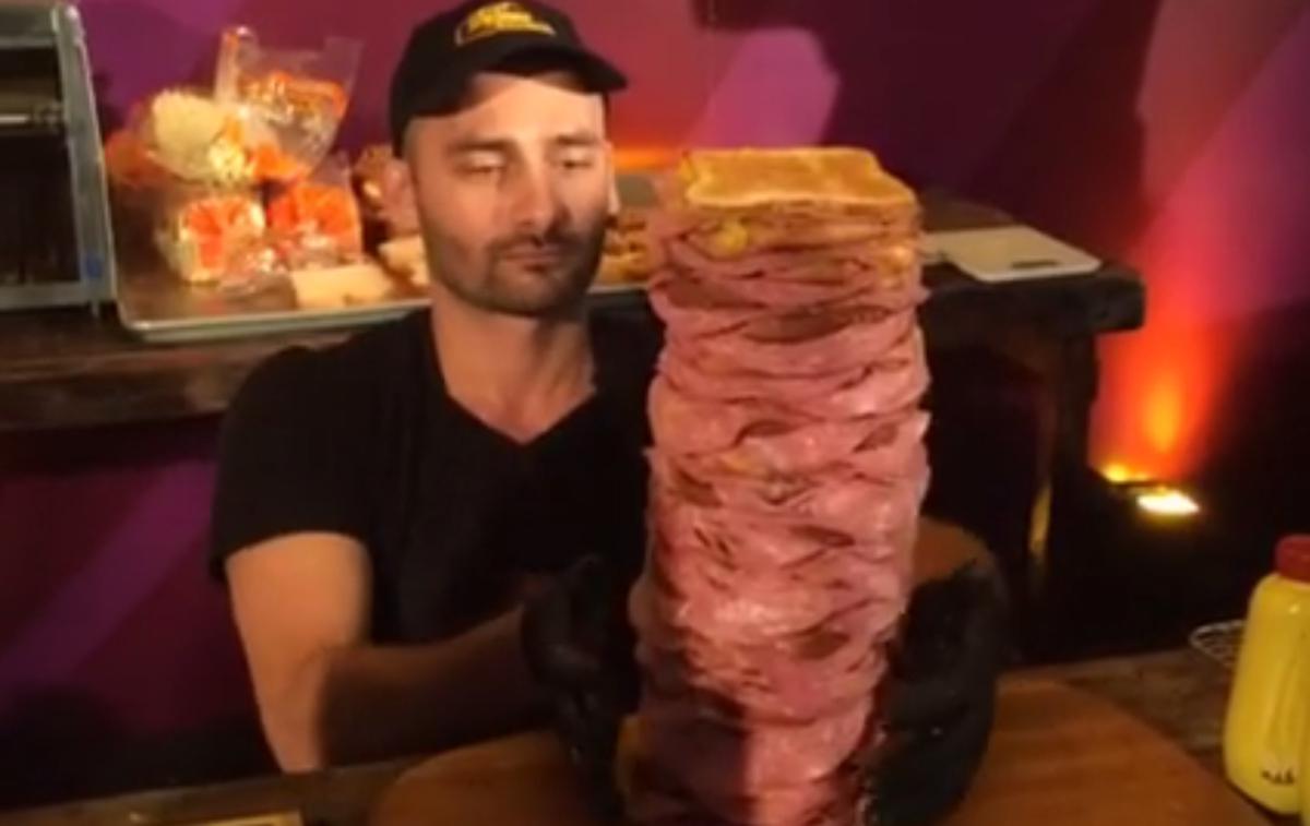 Najvišji sendvič na svetu | Foto Facebook