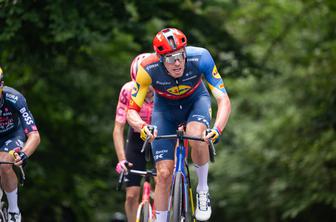 Tim Declerq kritično o nevarnem dirkanju, izpostavil Mateja Mohoriča