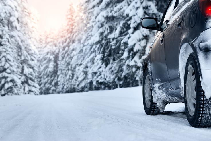 sneg, cesta, zima | Foto: Thinkstock
