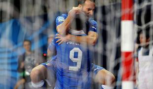 Slovenija premagala evropskega prvaka, Italija slavi