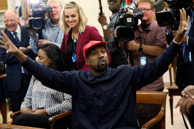 Kanye je imel v Ovalni pisarni desetminutni monolog. | Foto: Reuters