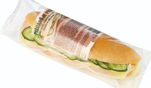 Trgovine umikajo slovenske sendviče, ki vsebujejo smrtonosno bakterijo