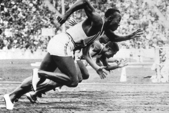 Zlati Jesse Owens: simbol boja za enakost, ki ga v ZDA niso hoteli priznati
