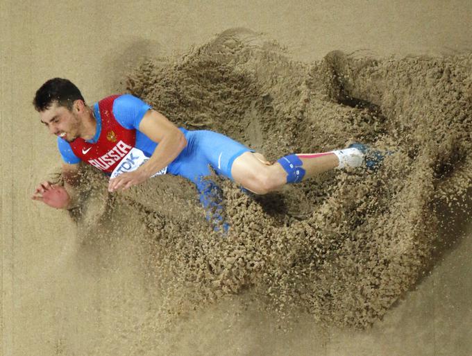 Aleksander Menkov bi nastopil v skoku v daljino. Zlato medaljo je osvojil na domačem svetovnem prvenstvu v Moskvi leta 2013. Takrat je poletel do osebnega rekorda, ki še zdaj znaša 856 centimetrov. Je tudi nekdanji evropski dvoranski prvak. | Foto: 