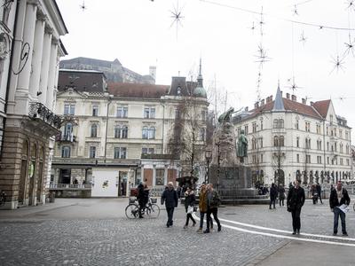 Kdo v resnici “odloča” na volitvah? Tako vaš glas postane mandat.