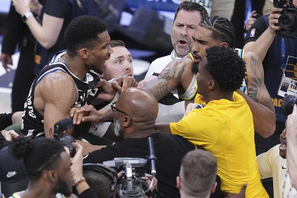 Indiana in Boston napredovala, Giannis Antetokounmpo obračunal z očetom Haliburtona