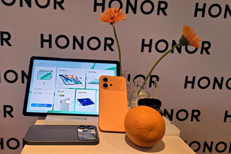 V senci pametnih telefonov serije Honor 600 je v Slovenijo prišla tudi nova (zmogljivejša) tablica Honor Pad X8b. | Foto: Srdjan Cvjetović