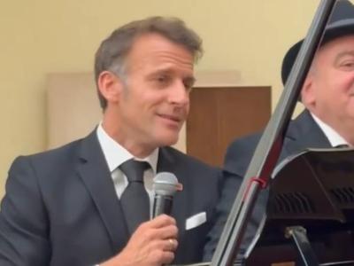 Emmanuel Macron navdušil s pevskim talentom #video