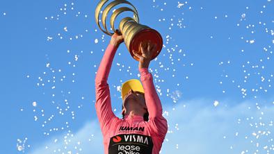 Simon Yates še kar ne more dojeti: To je trenutek, ki zaokroži celotno kariero