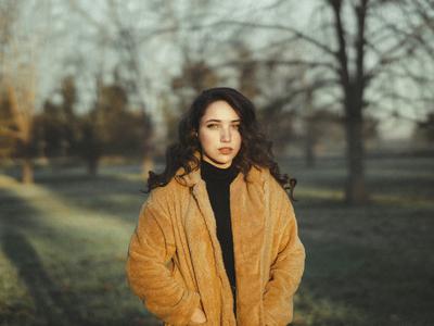 Današnji horoskop: raki se danes raje umaknite, za samske tehtnice je obetaven čas