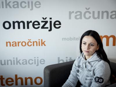 Gloria Kotnik v solzah napovedala tekmovalno slovo