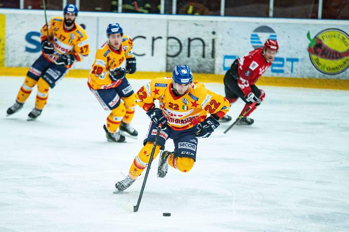 Lanski prvak Asiago in Feldkirch sta se iz Alpske lige preselila v IceHL. Med alpsko druščino prihodnje leto ne bo tudi Vienna Capitals Silver, se pa priključuje novinec z Južne Tirolske. | Foto: Peter Podobnik/Sportida