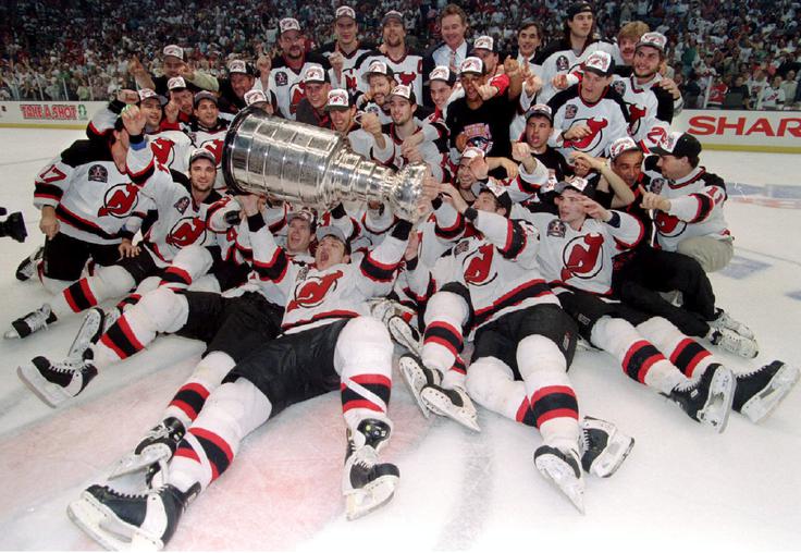 Slavje v dresu New Jersey Devils, s katerim je dvakrat osvojil ligo NHL. | Foto: Reuters