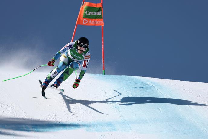 Ilka Štuhec na smuku zaostala za najboljšimi, Švicarka do svoje šeste zmage