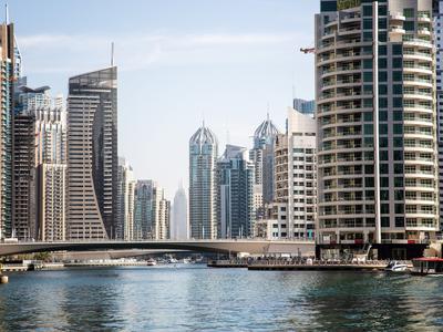 Bogataši množično selijo premoženje iz Dubaja v varnejše države