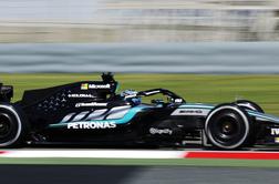 Konec skrivalnic, na stezi vseh 11 novih dirkalnikov, prvak prvi dan najhitrejši