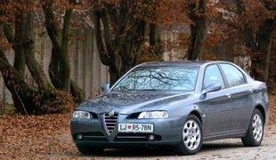 Alfa Romeo 166