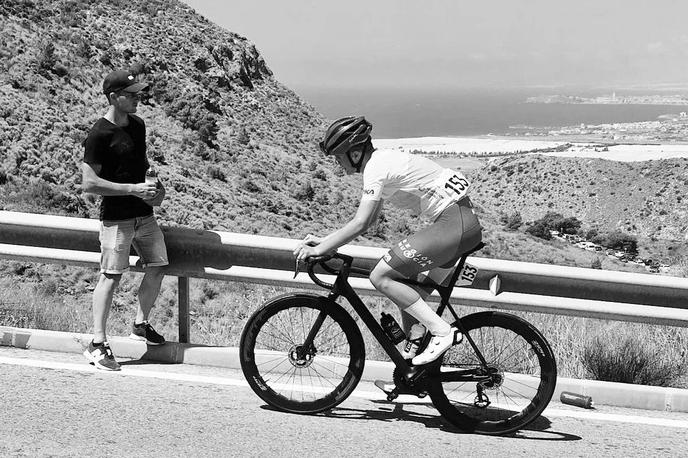 Juan Pujalte Martinez | 18-letni španski kolesar Juan Pujalte Martinez je umrl za posledicami padca na treningu. | Foto X/Federación de Ciclismo de la Región de Murcia