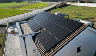Podarjamo 2000 evrov za sončno elektrarno #nagradnaigra