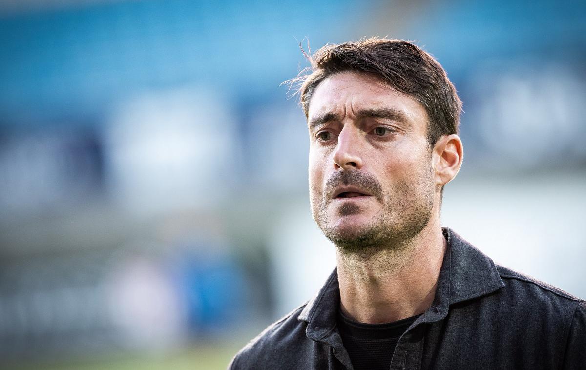 Albert Riera | Albert Riera je doživel čast in postal prvi trener, ki je klub iz knežjega mesta vodil v glavnem delu evropskega tekmovanja. Na Portugalskem so Celjani doživeli poraz z 1:3. | Foto Jure Banfi